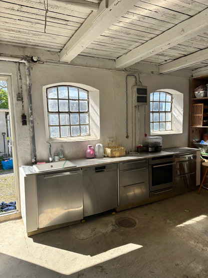 (Kommer snart) Ponyhygge & overnatning i anneks på Møn