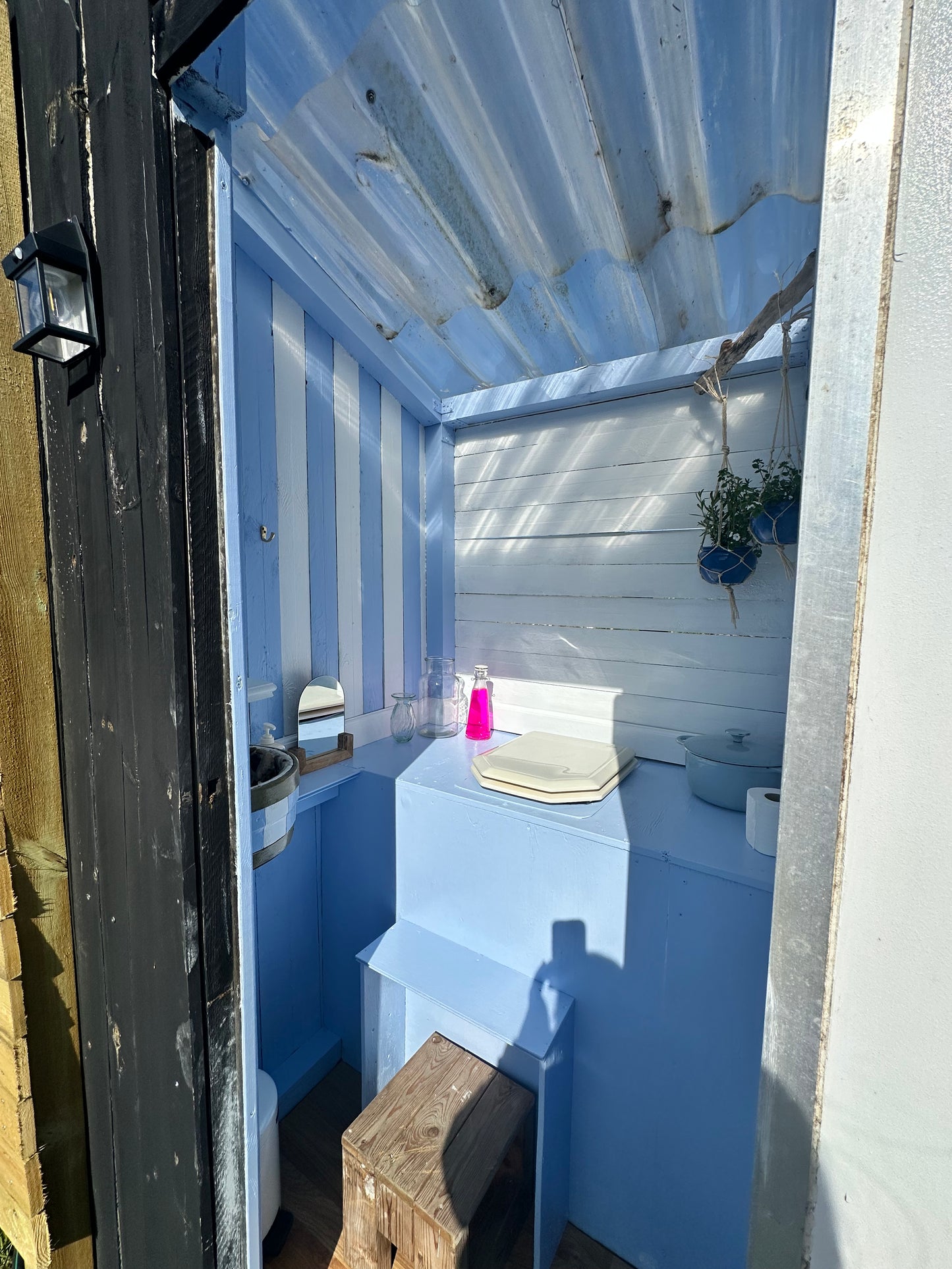 Ponyhygge & overnatning i luksustelt på Møn