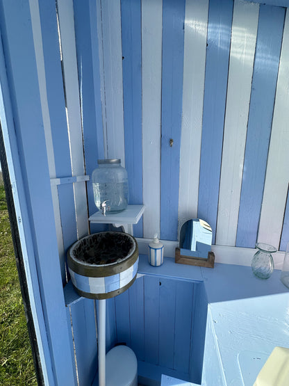 Ponyhygge & overnatning i luksustelt på Møn